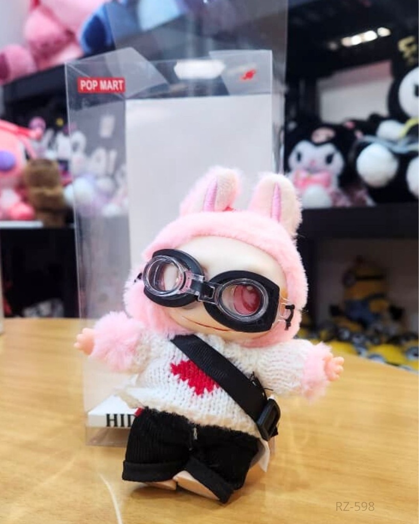 LLAVERO LABUBU CON CAMARA Y LENTES