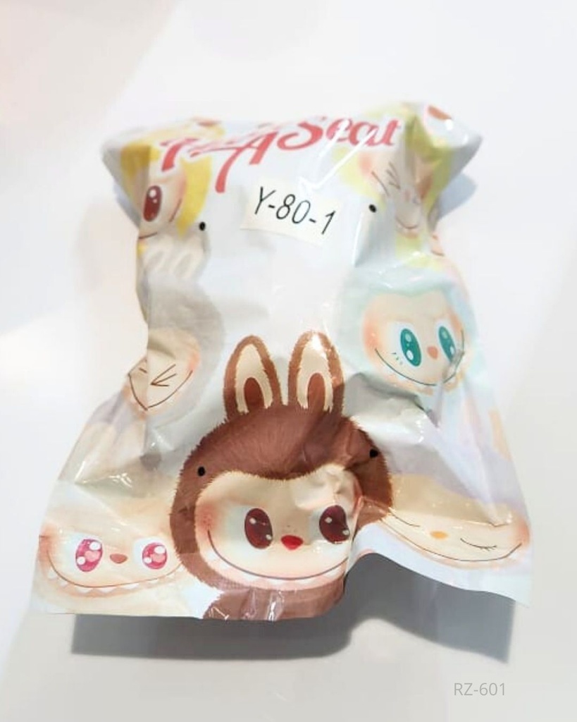 LLAVERO LABUBU SOPRESA HAVE A SEAT
