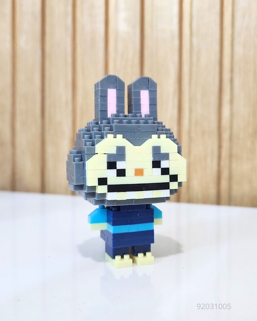 LEGOS LABUBU