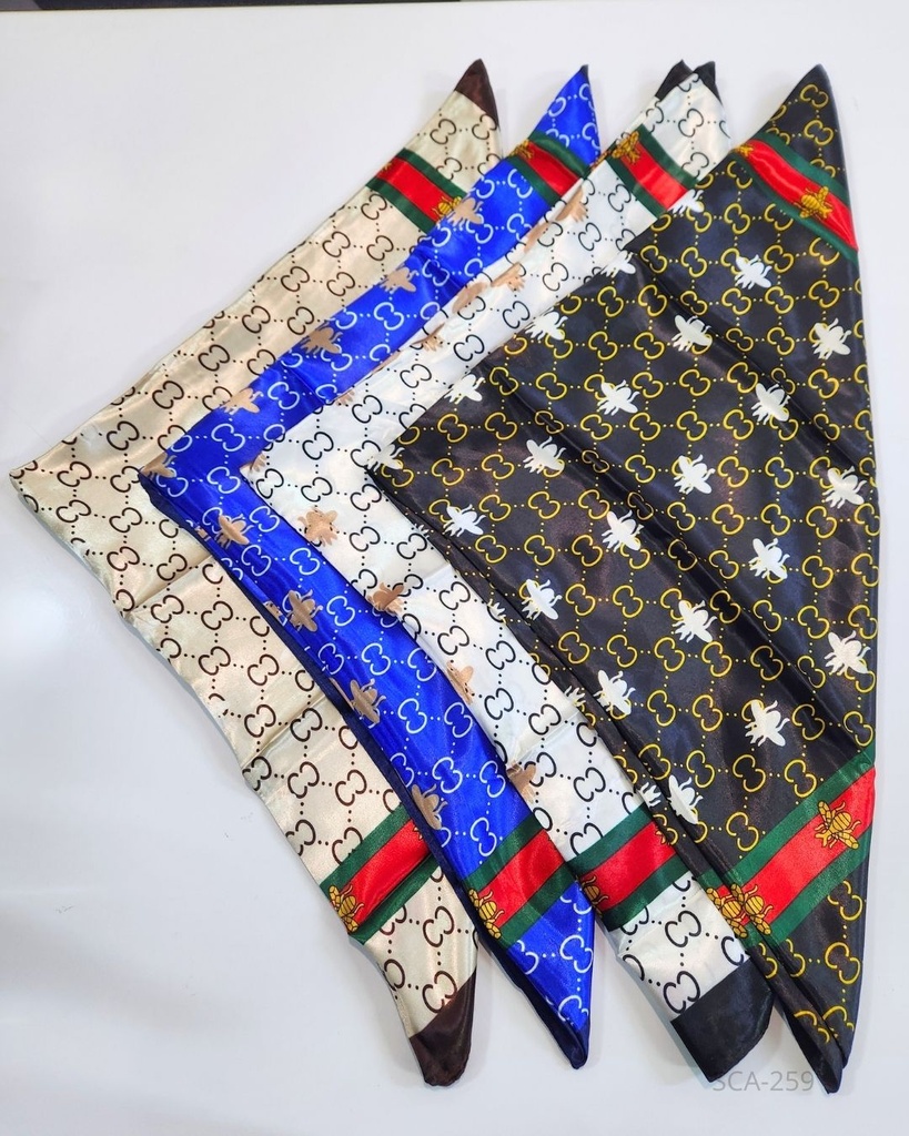 PAÑOLETAS DE SEDA GUCCI (90X90 CM)