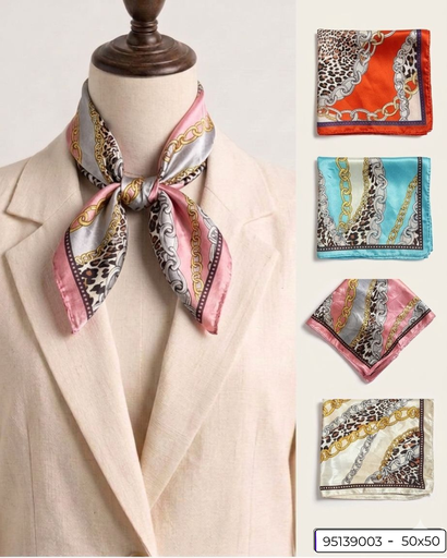 [SCA-311] PAÑOLETA SEDA ANIMAL PRINT CON CADENA 50X50CM  