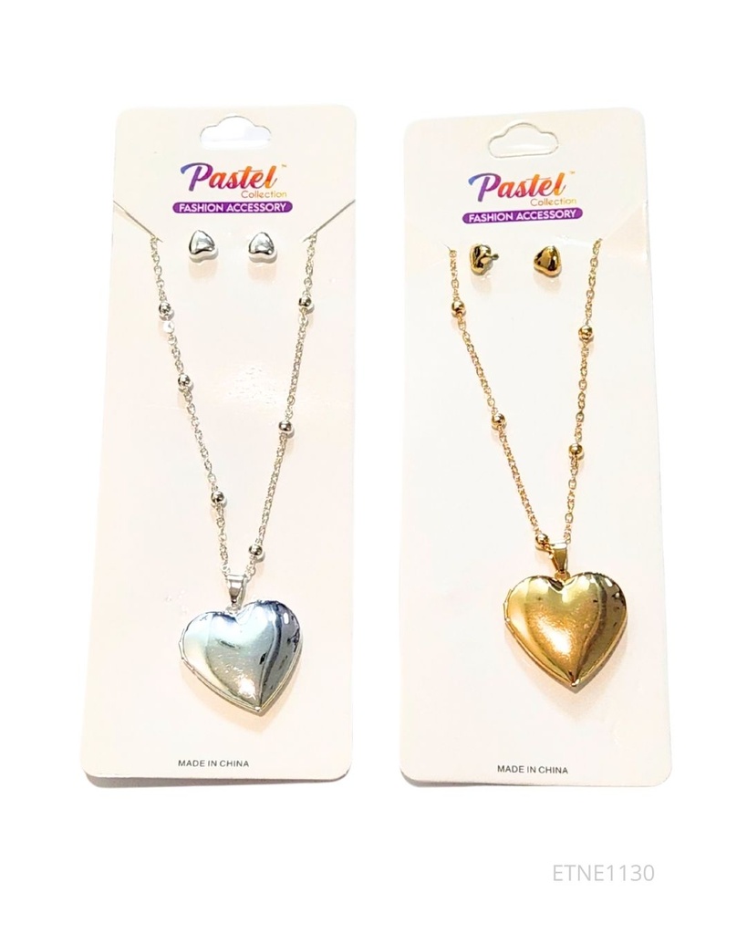 COLLARES RELICARIOS CORAZON LISO