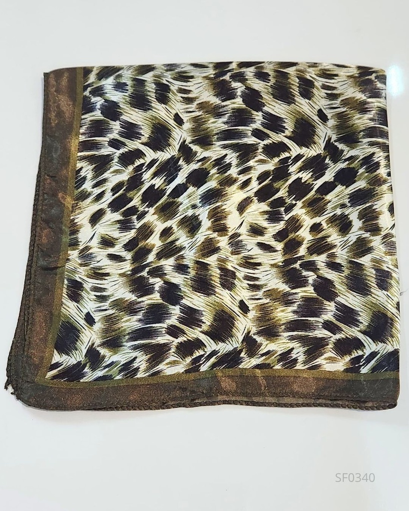 PAÑUELOS DE SEDA ANIMAL PRINT