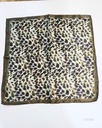 PAÑUELOS DE SEDA ANIMAL PRINT