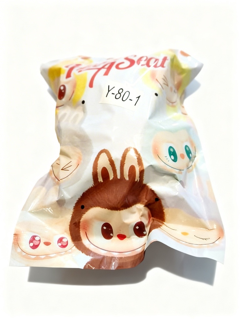 LLAVERO LABUBU SOPRESA HAVE A SEAT