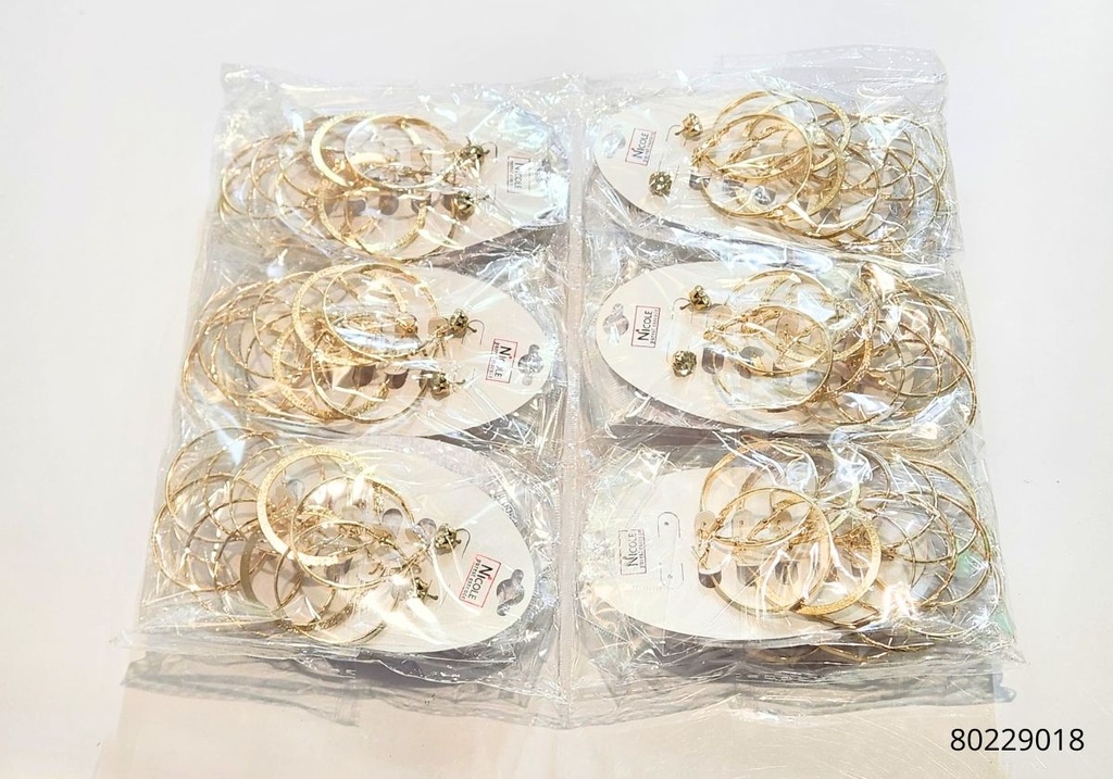 ARGOLLAS SET DE 5 Y TOPITOS DORADAS