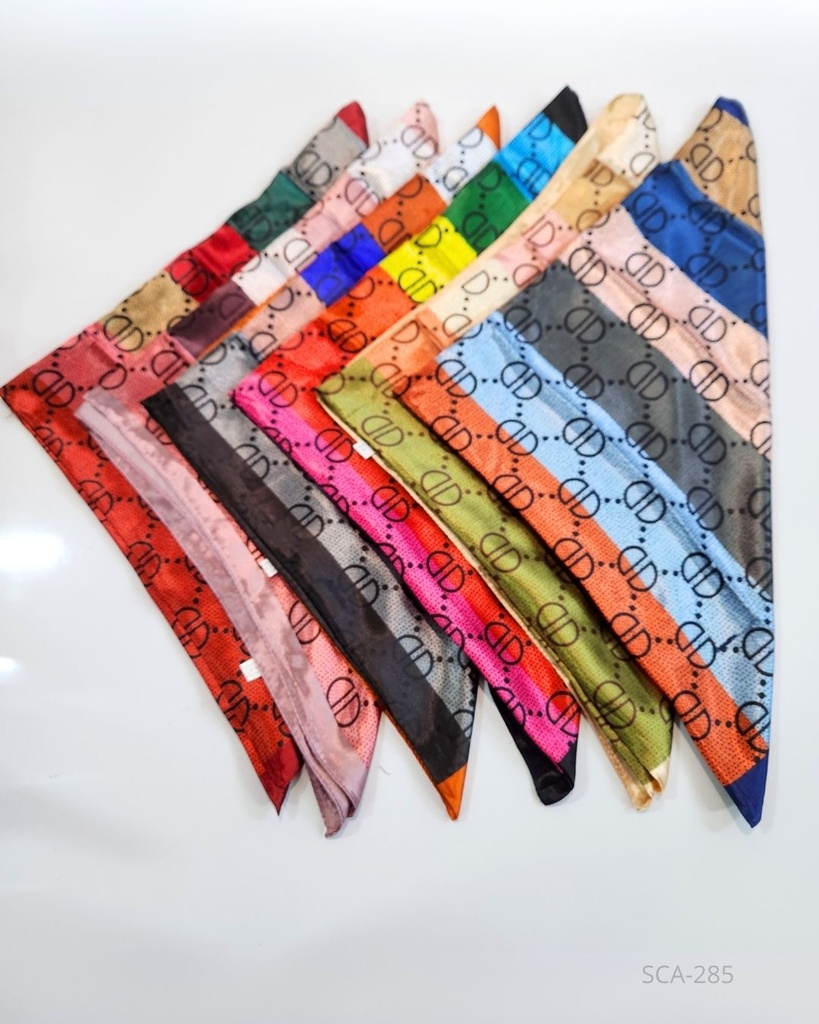 PAÑOLETAS DE SEDA DIOR (90X90 CM)