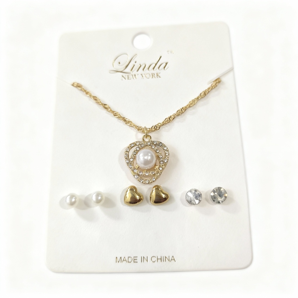 COLLAR Y TOPITOS CORAZON PERLA