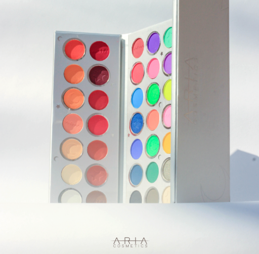 [MAJESTIC2] PALETA PROFESIONAL MAJESTIC EVOLUTION CON 49 SOMBRAS + 2 RUBORES + 2 ILUMINADORES